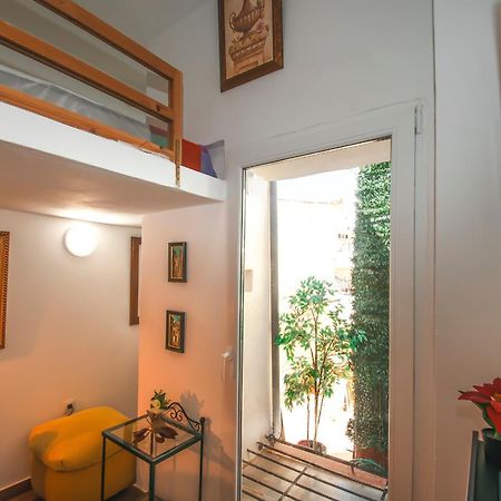 アルメリア Atp San Cristobal A 5 Minutos De Puerta Purchena - Alcazaba - Catedral - Wifi Gratis!ヴィラ エクステリア 写真