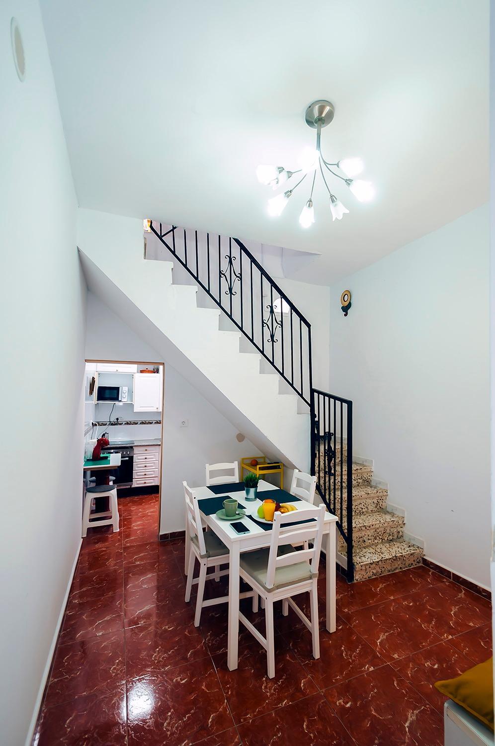 アルメリア Atp San Cristobal A 5 Minutos De Puerta Purchena - Alcazaba - Catedral - Wifi Gratis!ヴィラ エクステリア 写真